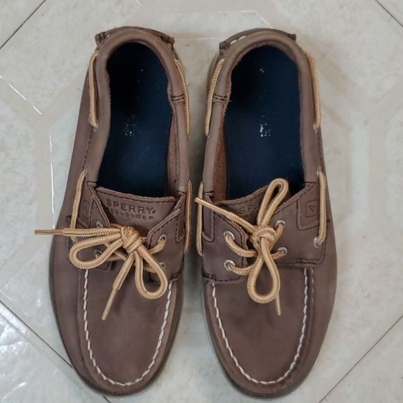 Sperry Other - Sperry boys Top Sider Boat Shoes 1.5 excellent condition